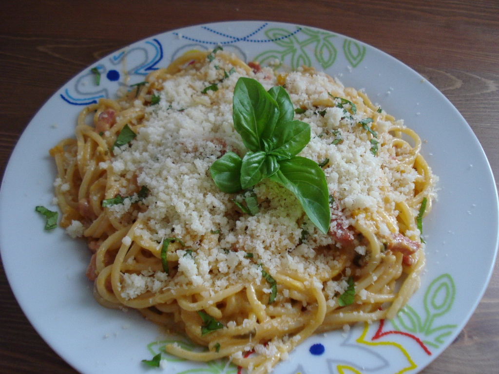 Paste carbonara a la Adasev