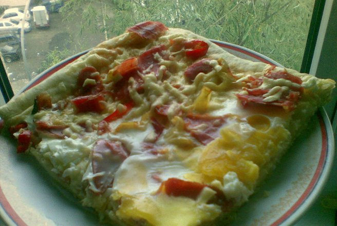 Pizza cu blat fara drojdie