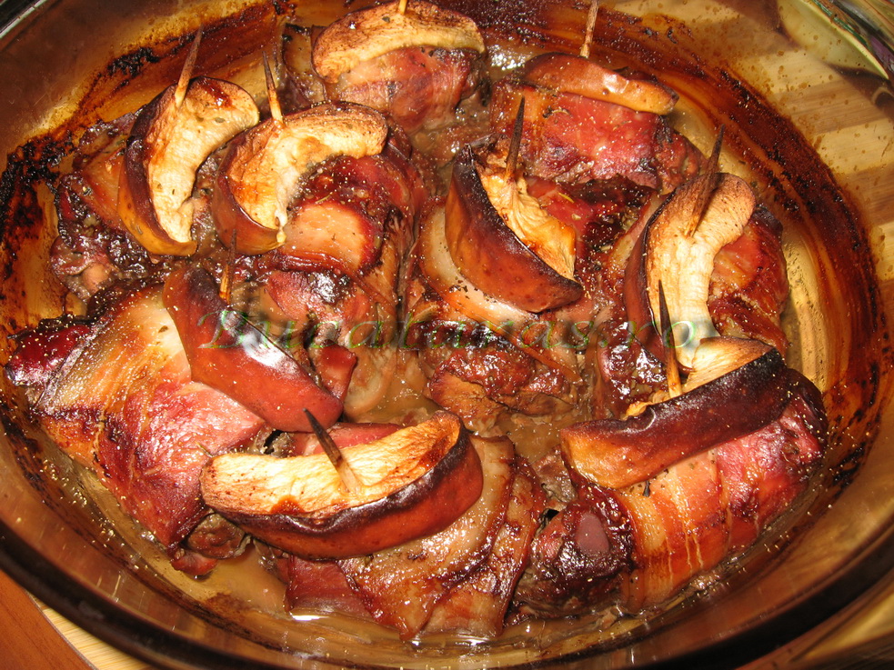 Ficatei inveliti in bacon