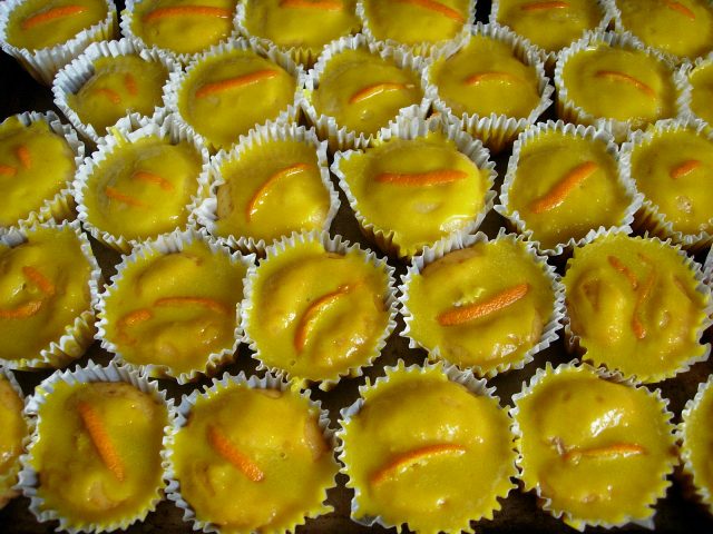 Muffins cu mandarine