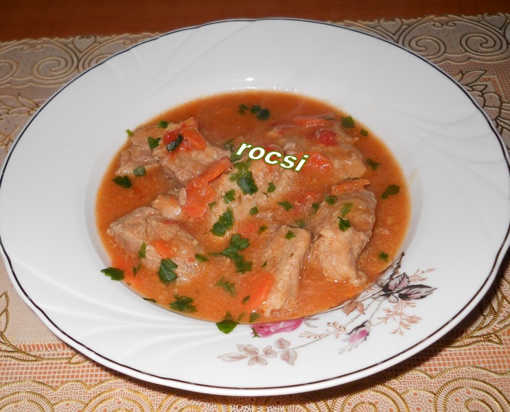 Muschi de porc in sos