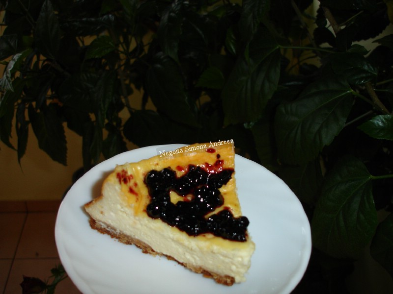 Cheesecake cu dulceata de afine