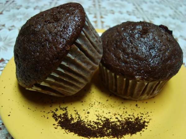 Mocha Muffins cu crusta de biscuiti