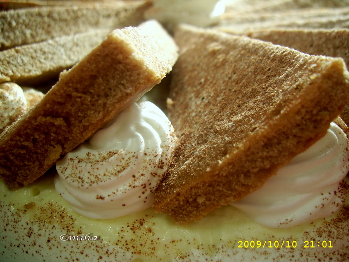 Tort cu crema de mascarpone