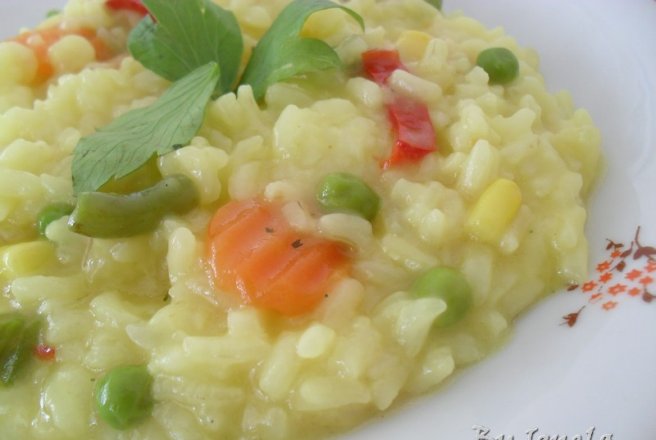 Pilaf cu legume si sofran