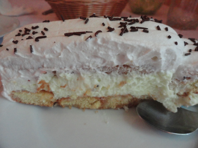 Tort cu crema de lamaie