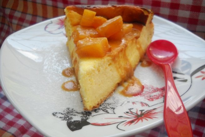 Cheesecake cu ananas caramelizat