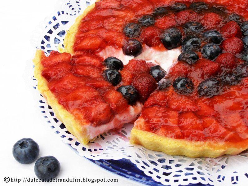 Tarta cu capsuni si crema de Ricotta