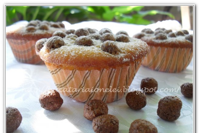 Muffins cu bilute de cacao