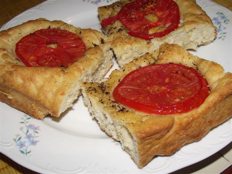 Focaccia cu roşii