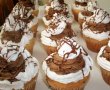 Cupcakes cu ciocolata si frisca-3