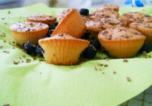 Muffins cu ciocolata si afine