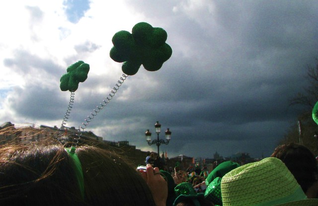 Fotoreportaj bucataras.ro: Parada de Sf. Patrick din Dublin in 20 randuri si 20 poze