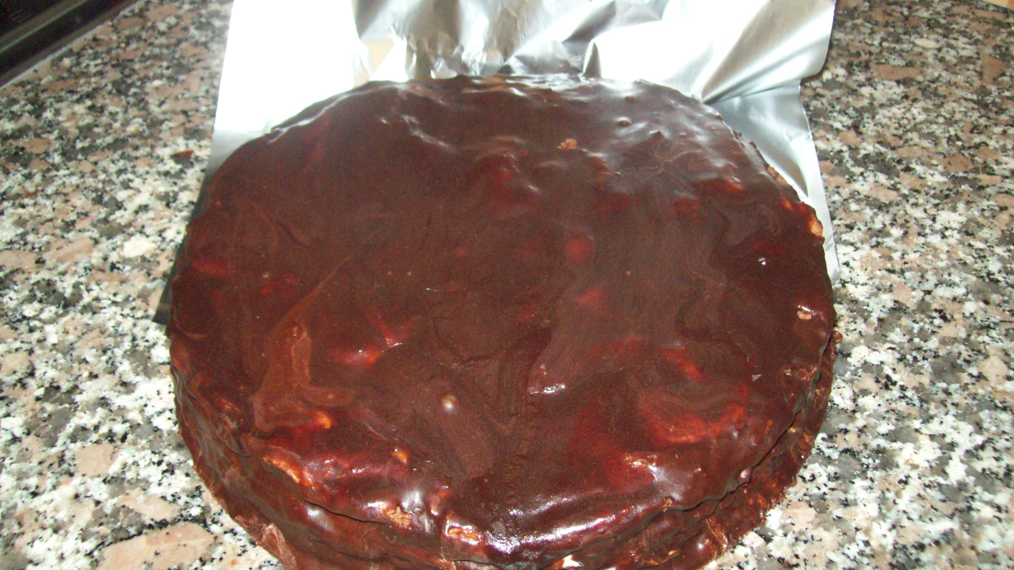 Tort Sacher (imbunatatit)