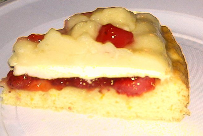 Tarta cu dulceata de capsuni