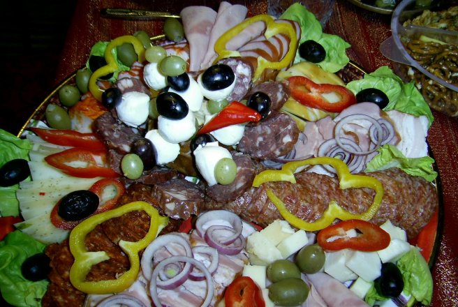 Platou cu aperitiv rece