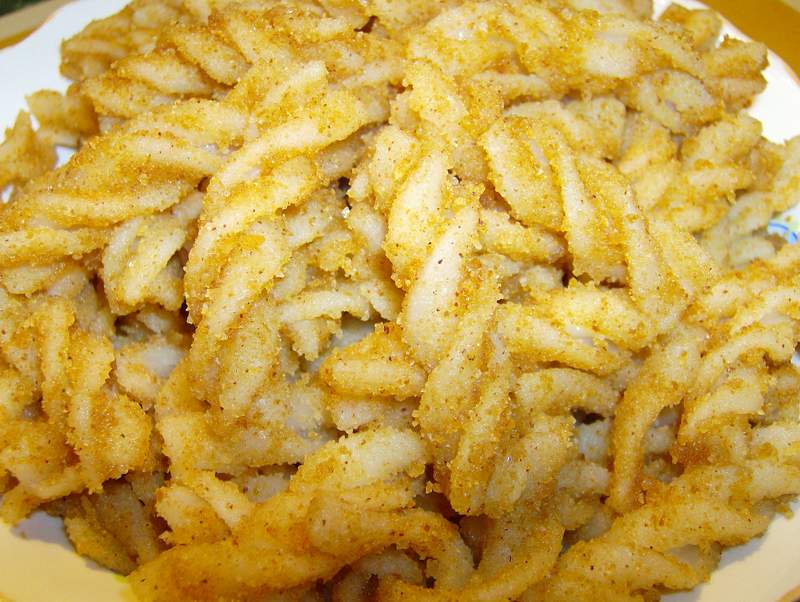 Fusilli cu pesmet