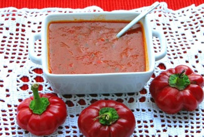 Ketchup pentru paste si pizza