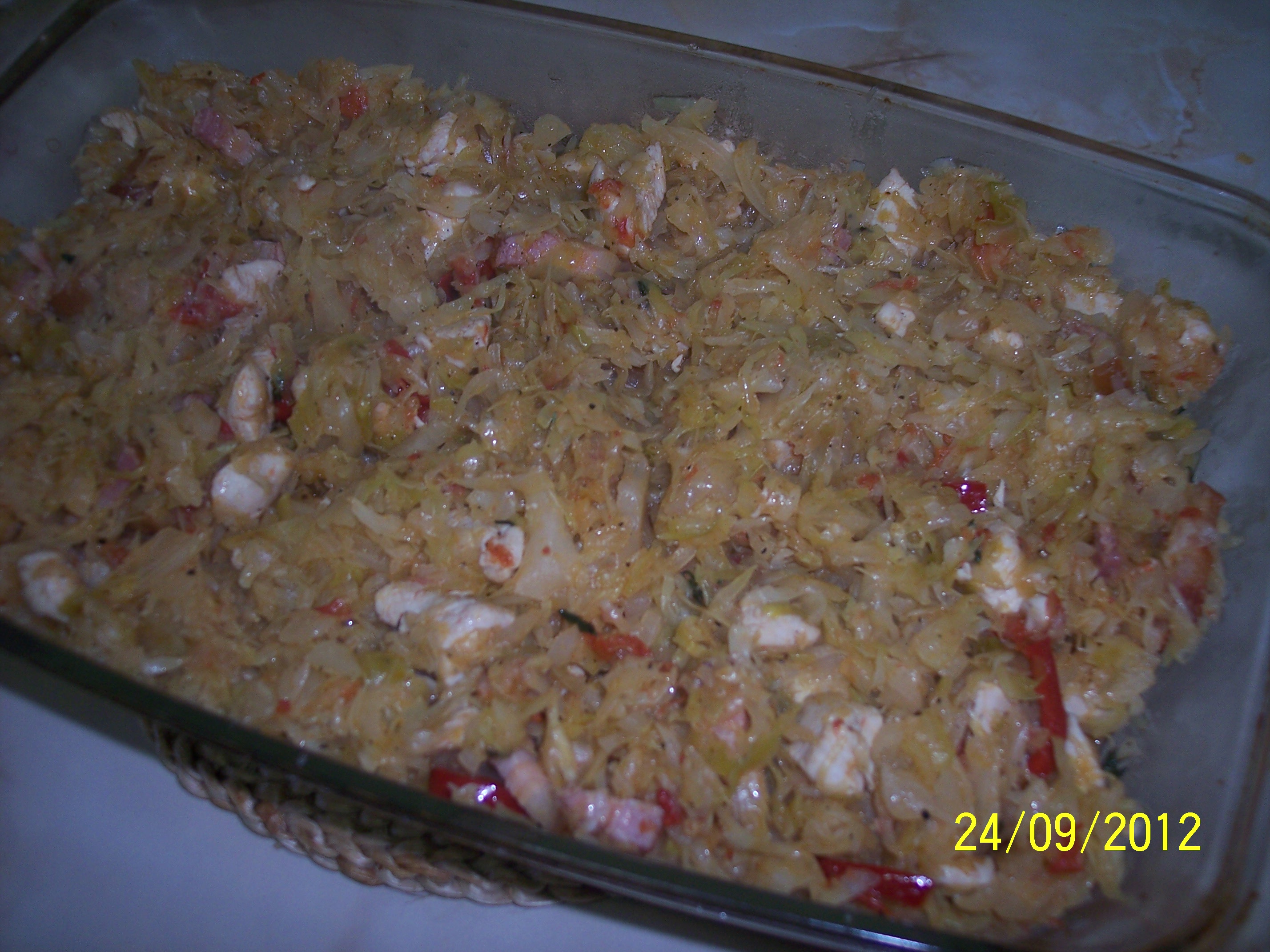 Varza dulce cu piept de pui la cuptor