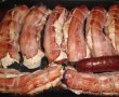 Rulouri cu carnati afumati, piept de pui si bacon-2