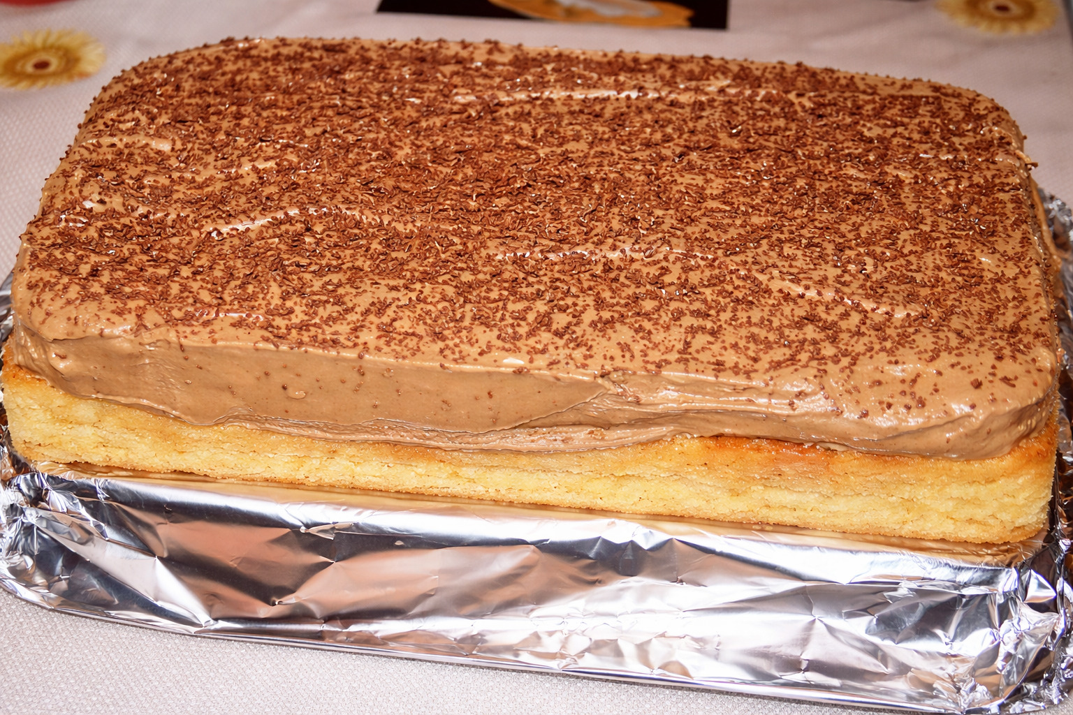 Desert prajitura cu spuma de ness si caramel