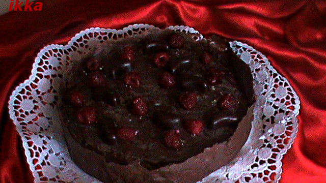 Tort cu crema de vanilie si fructe