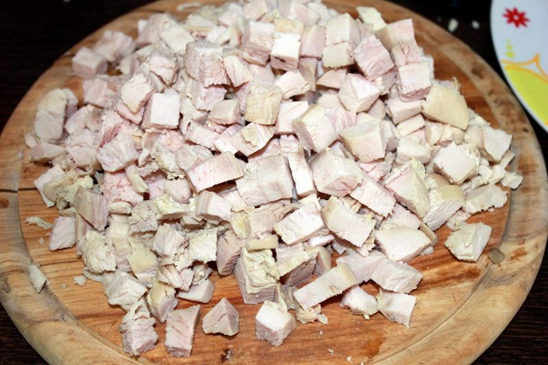 Salata de pui cu ciuperci si maioneza
