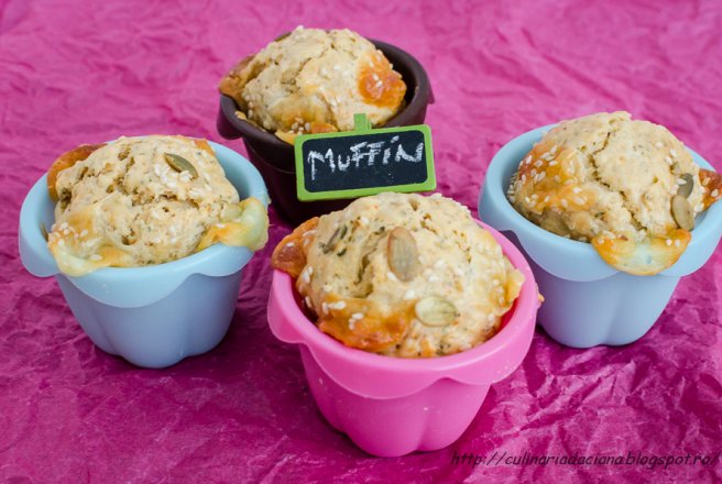 Mozzarella & herbs muffins