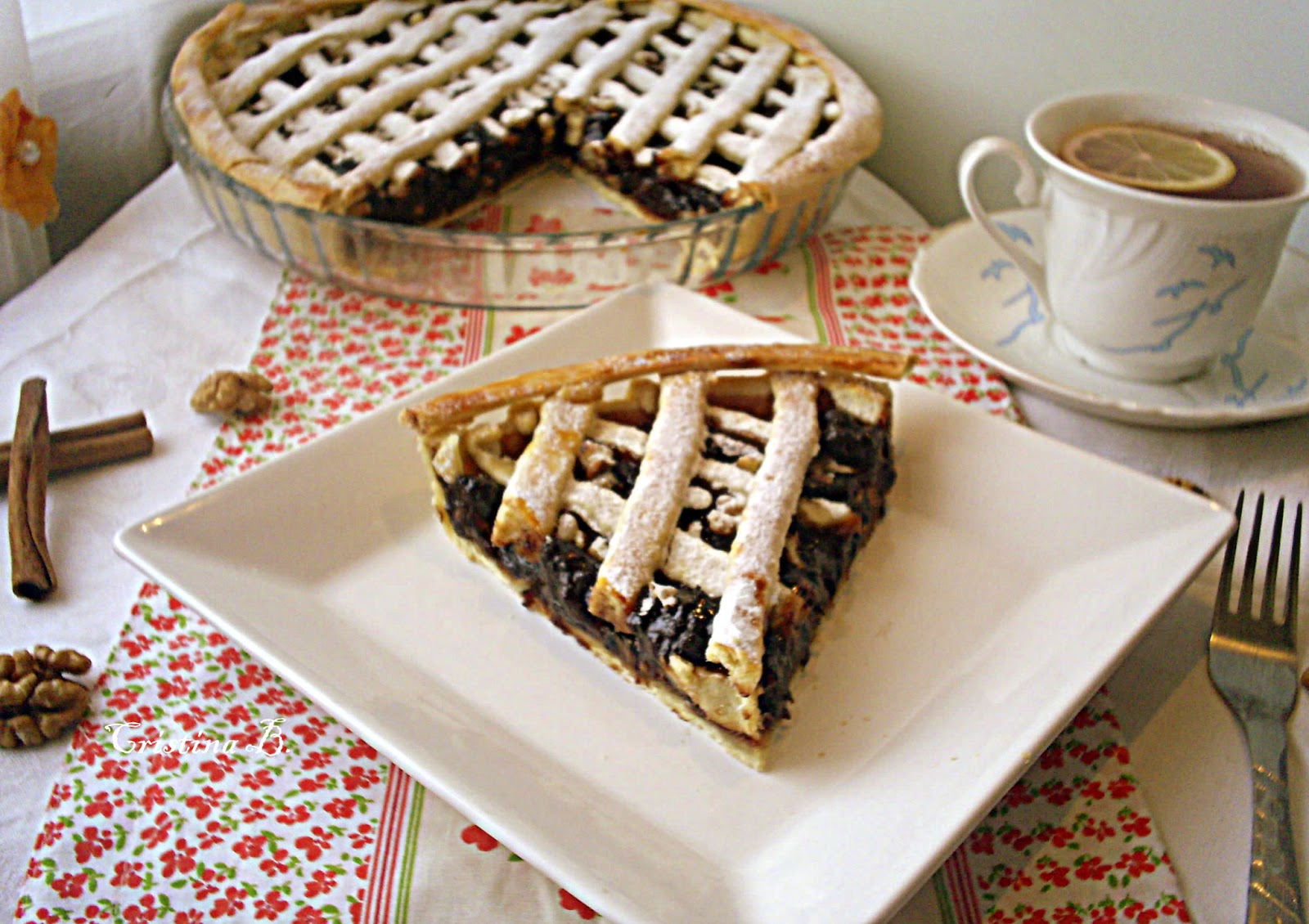 Tarta cu gem de prune si nuci