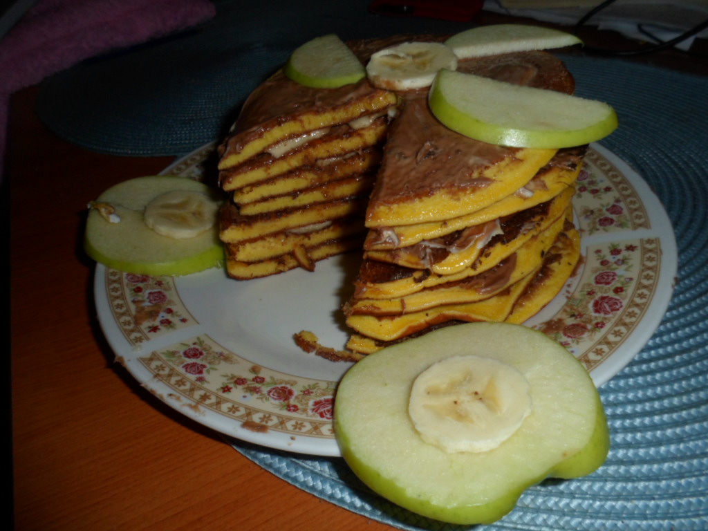 Pancakes cu Finetti si banane