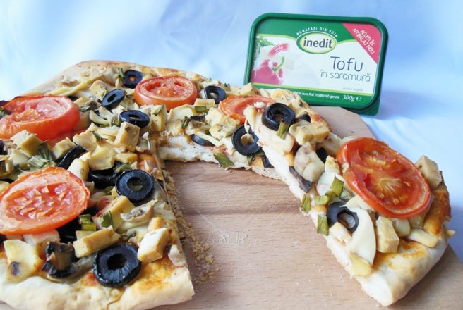 Pizza de post cu tofu