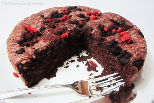 Brownie cu goji si capsune