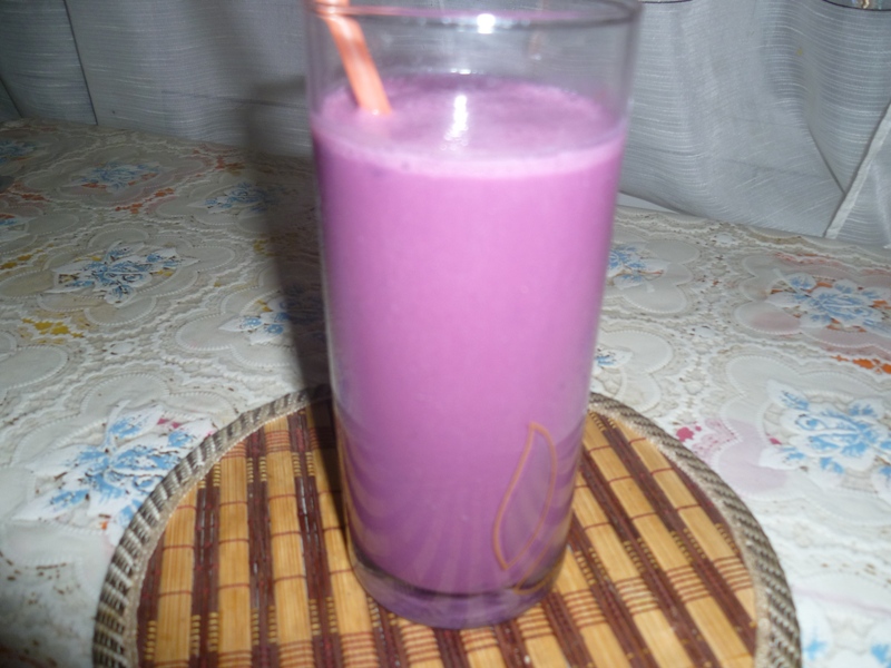 Milkshake de cirese amare