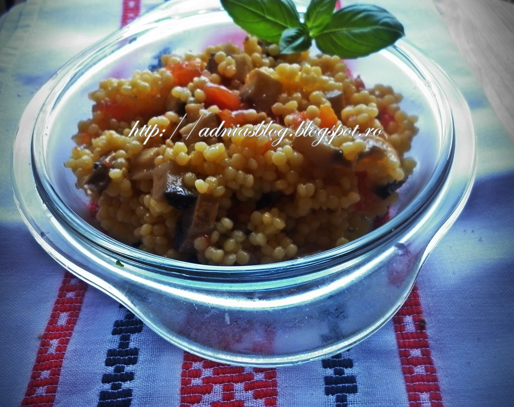 Salata de Cous-cous cu legume--reteta la steamer