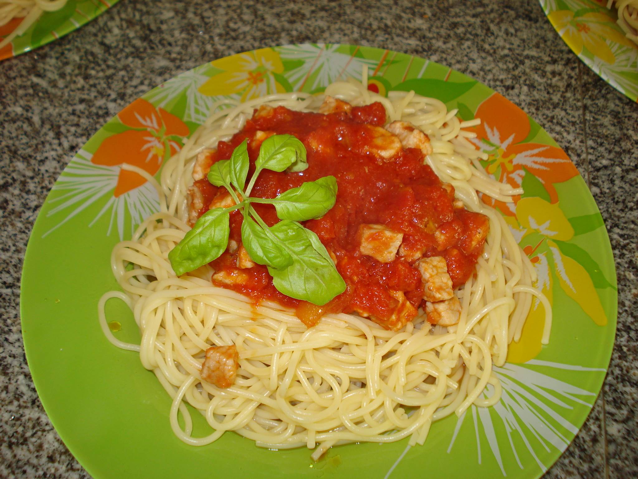 Spaghete cu carne