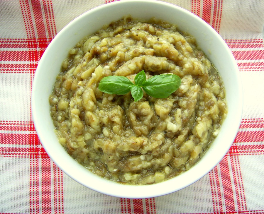 Salata de vinete fara maioneza