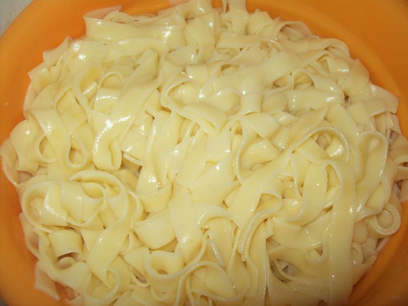 Fettuccine cu legume