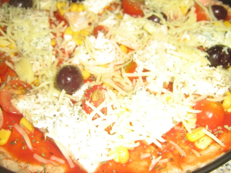 Pizza cu gorgonzola picanta