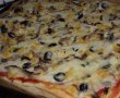 Pizza cu de toate-4