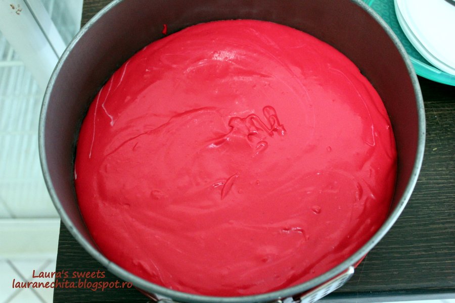 Red velvet cheesecake