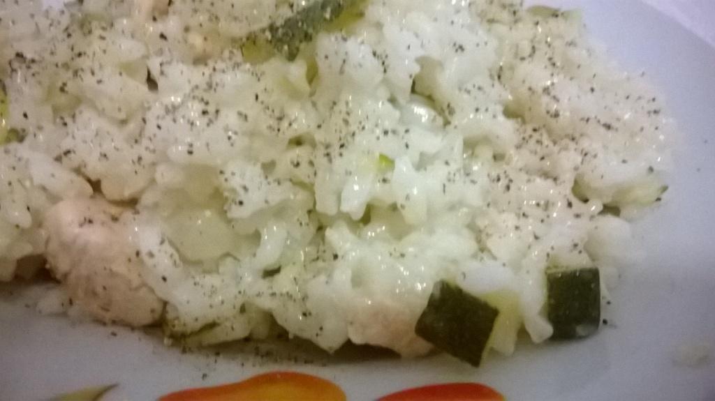 Risotto cu piept de pui si zucchine