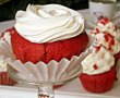 Red velvet cupcakes-4