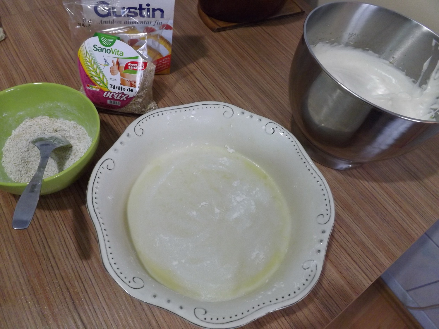 Tort dietetic cu crema de limeta