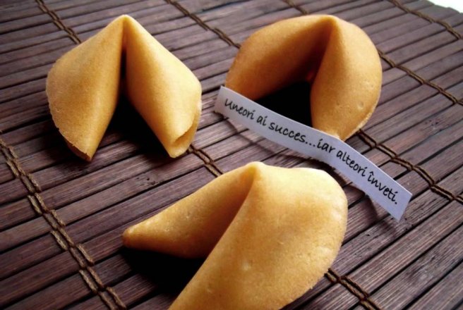 Fortune cookies (fursecuri cu răvaşe)