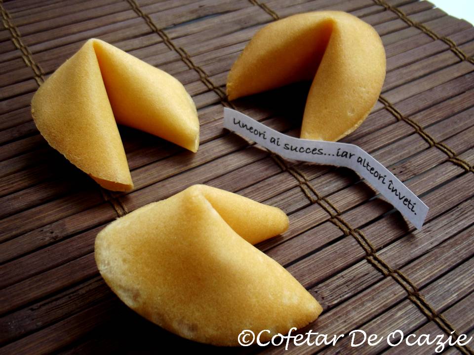 Fortune cookies (fursecuri cu răvaşe)