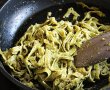 Tagliatelle cu spanac in sos pesto-4