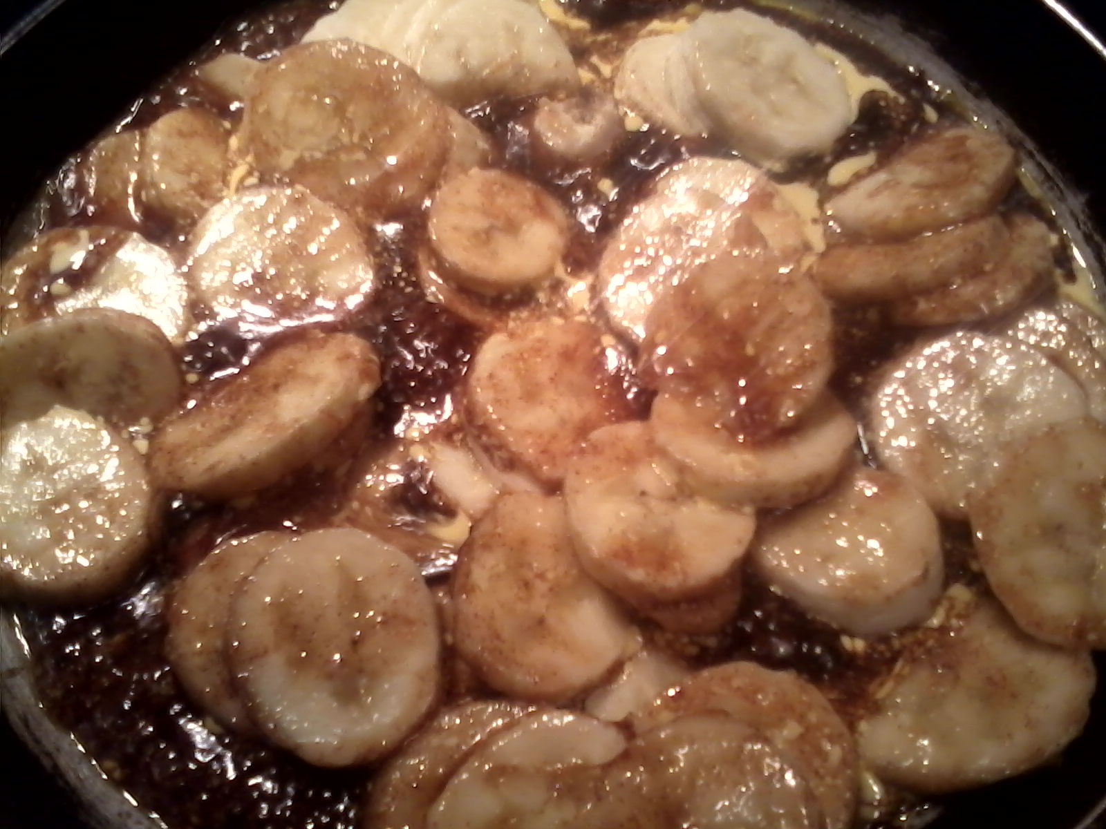 Pernute cu Banane Caramelizate