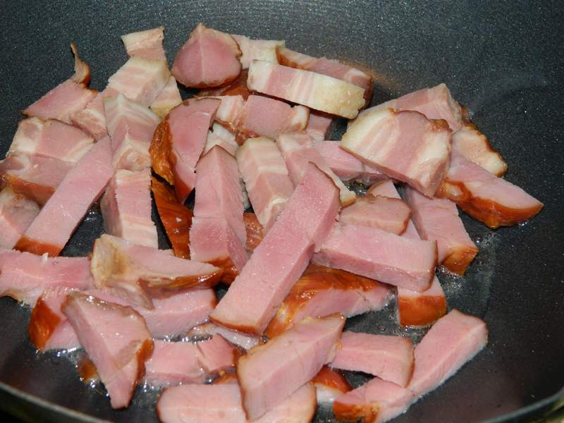 Cartofi noi cu bacon