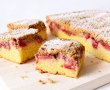 Prajitura rasturnata cu capsuni si biscuiti-17