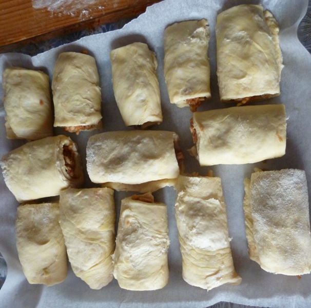 Strudel cu mere din foietaj de casa